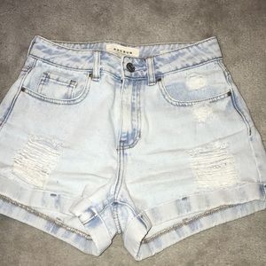 Pacsun light wash mom shorts
